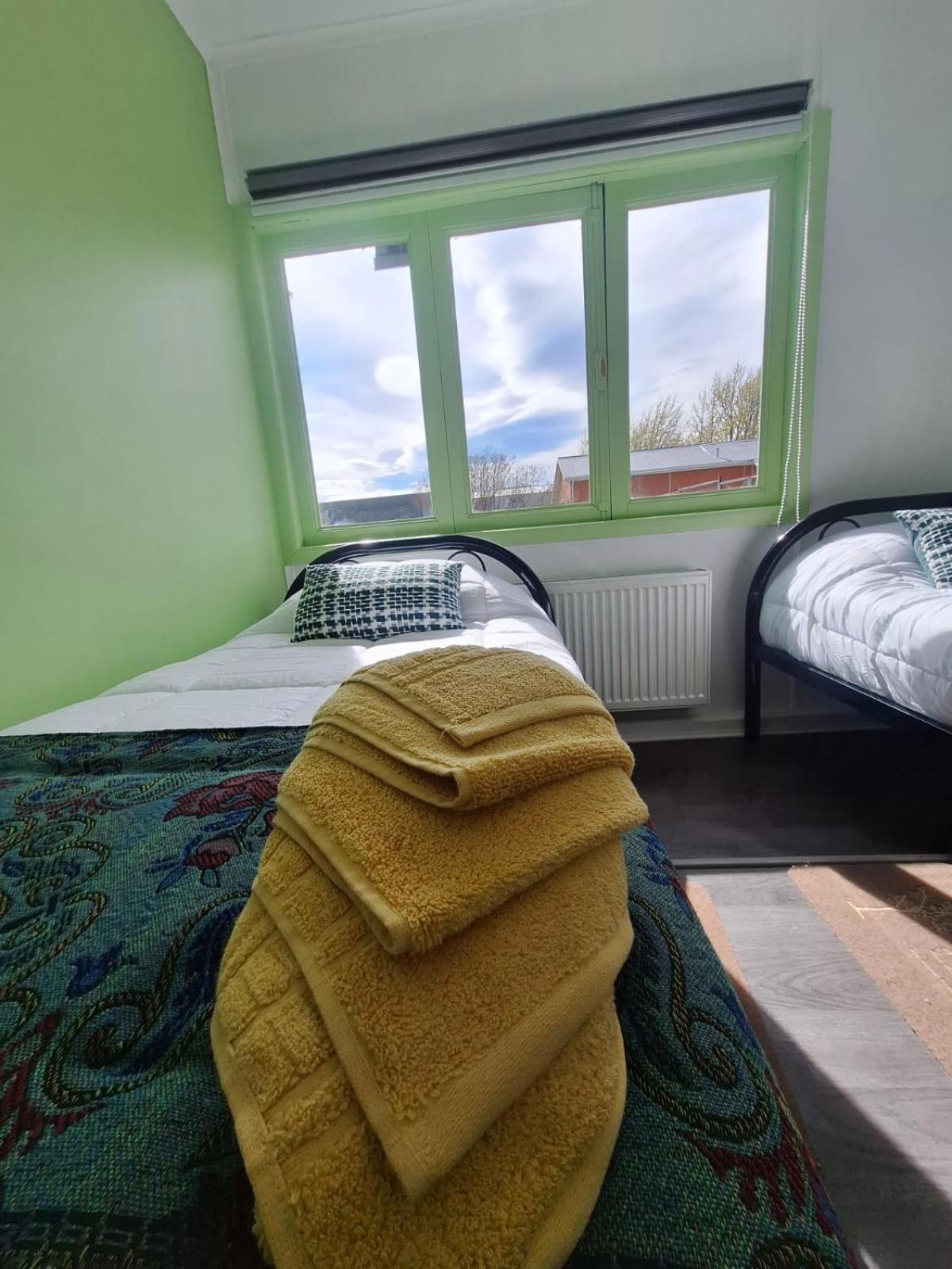 Hostel Kuntur Пуерто-Наталес Екстер'єр фото