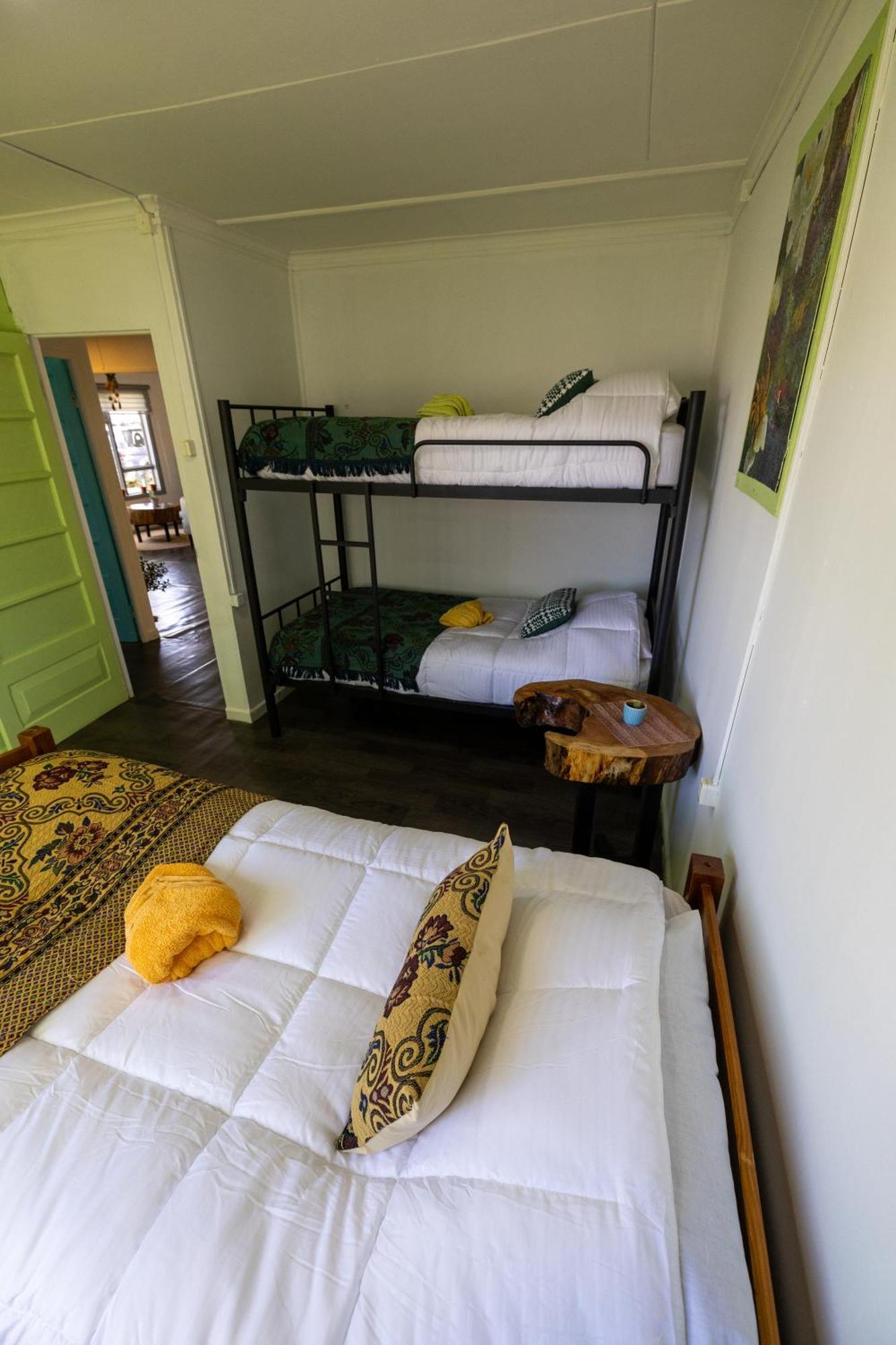 Hostel Kuntur Пуерто-Наталес Екстер'єр фото