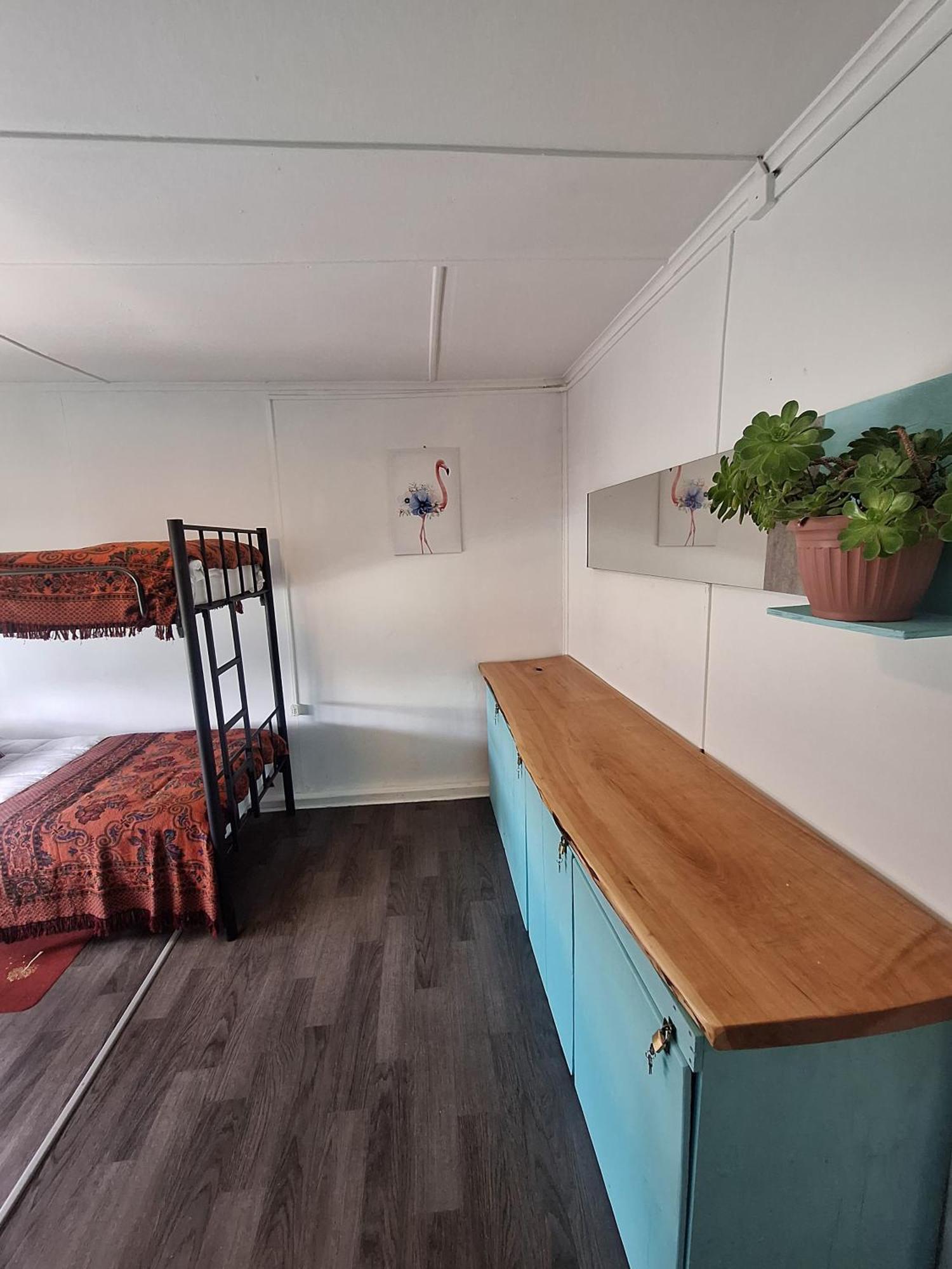 Hostel Kuntur Пуерто-Наталес Екстер'єр фото
