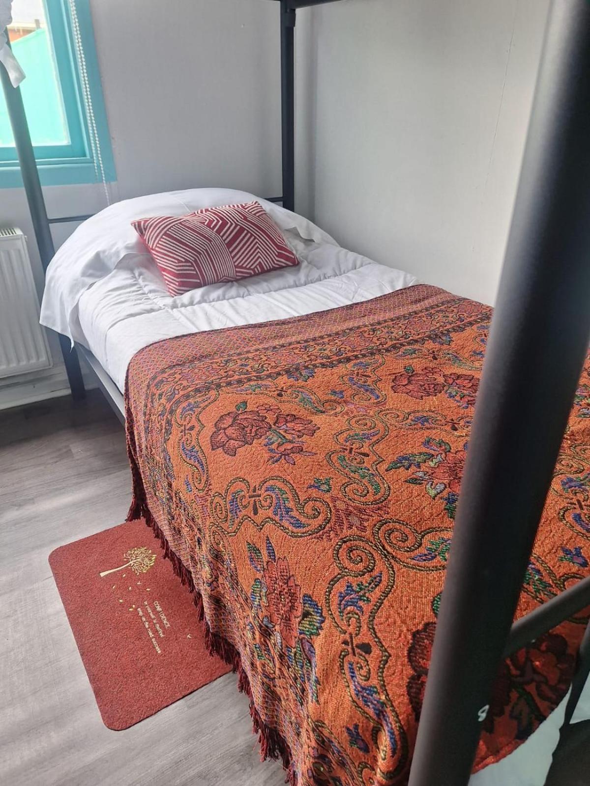 Hostel Kuntur Пуерто-Наталес Екстер'єр фото